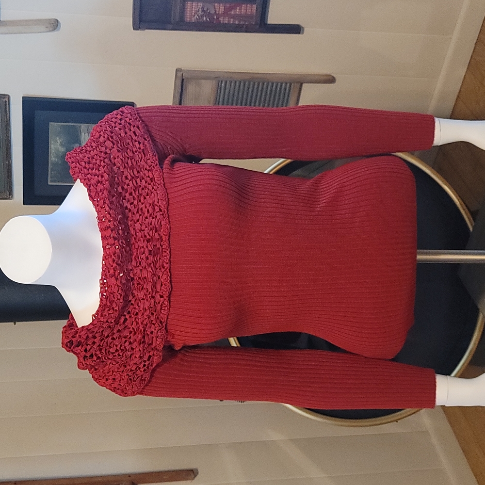 Confetti Braided Lacy Ribbed Cowl Neck Fitted Red Sweater *M*